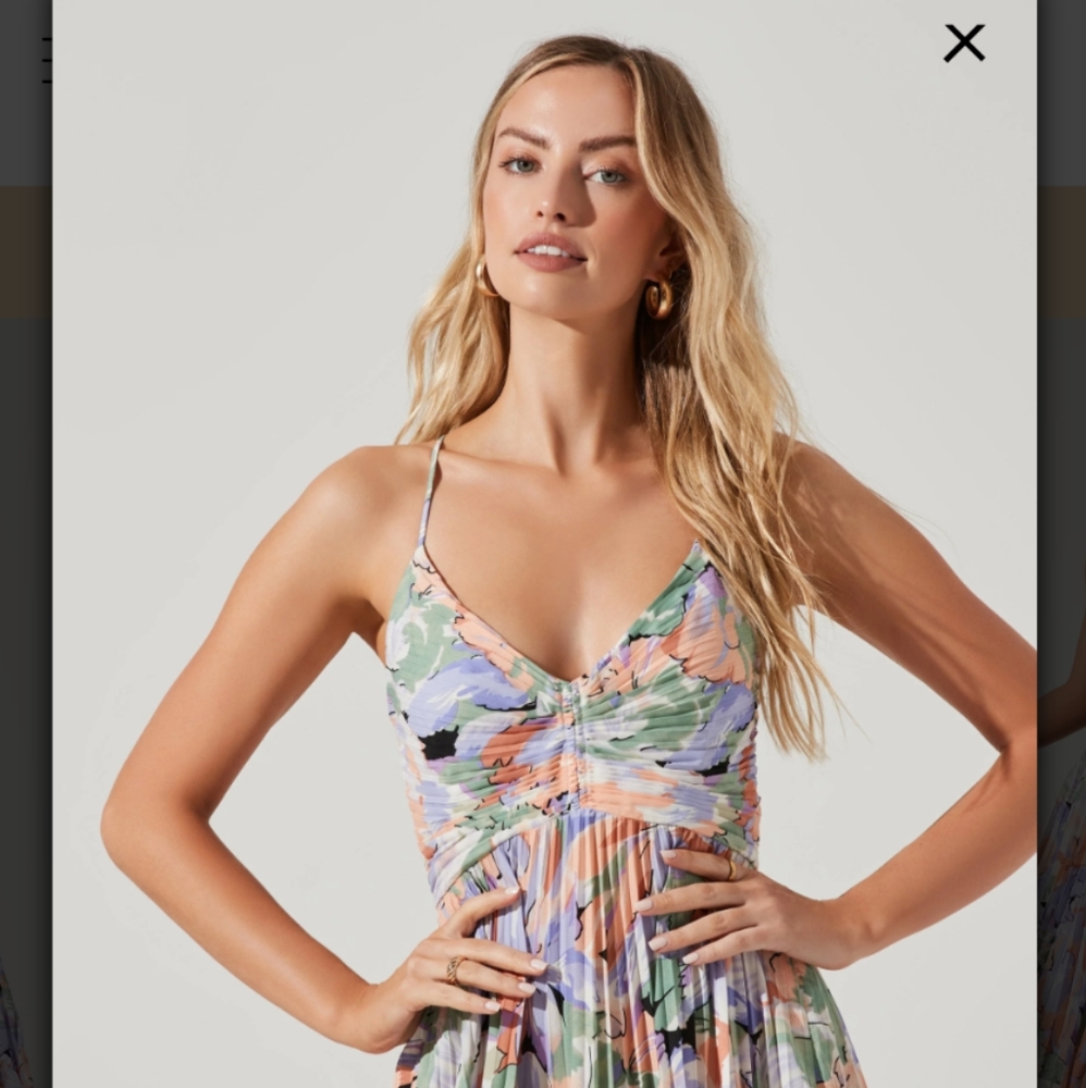 Astr the Label Blythe Floral Midi Dress